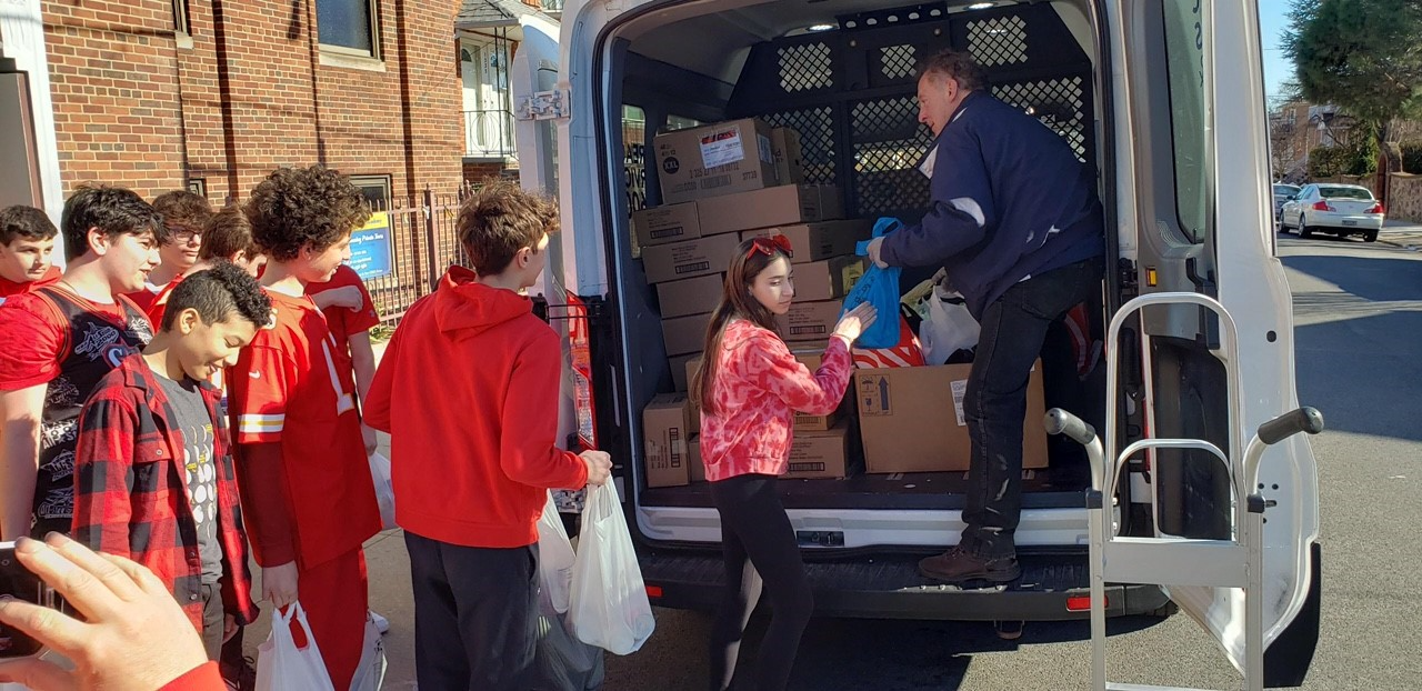 brooklyn food pantry donation